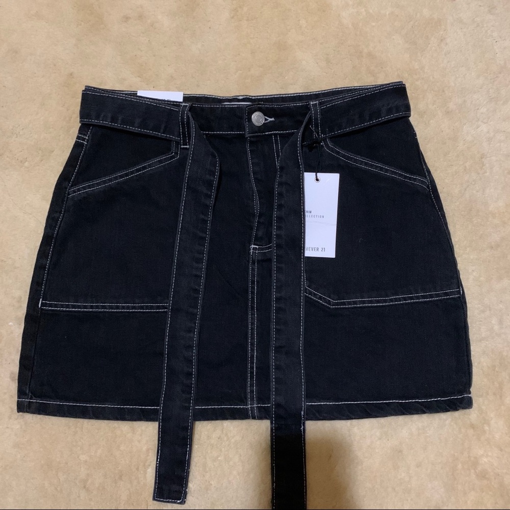 forever 21 mini skirt